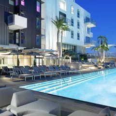 Jacuzzi &Pool| Pac Man| Fire Place| Grill| Parking