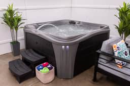 Private Culver City Stay |Hot Tub|Parking | Grill. - Image 3