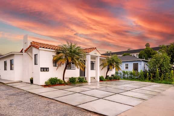 Culver city| Jacuzzi|Game room|Free Parking|Grill - Imagen 1