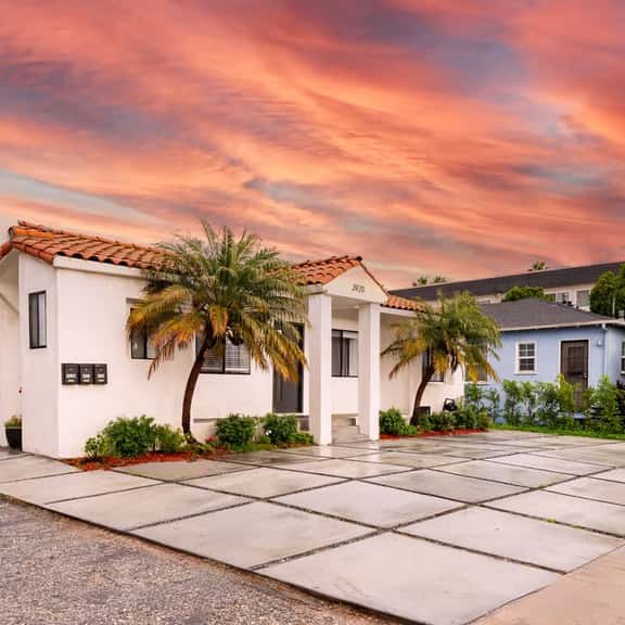 Culver city| Jacuzzi|Game room|Free Parking|Grill - Imagen 1