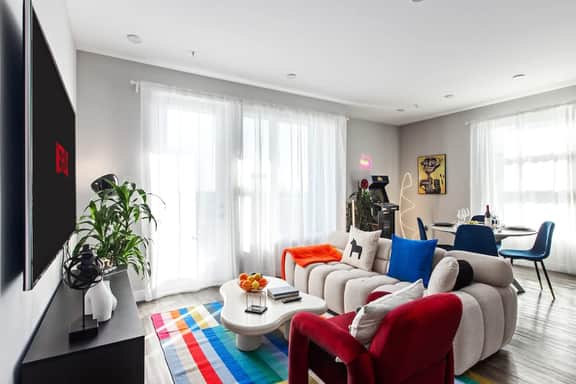 Pool| Cinema| PacMan| Fireplace| RoofTop| Parking - Image 2